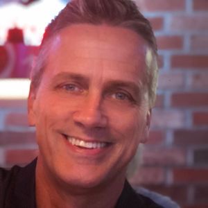 Meet your Posher, Gene